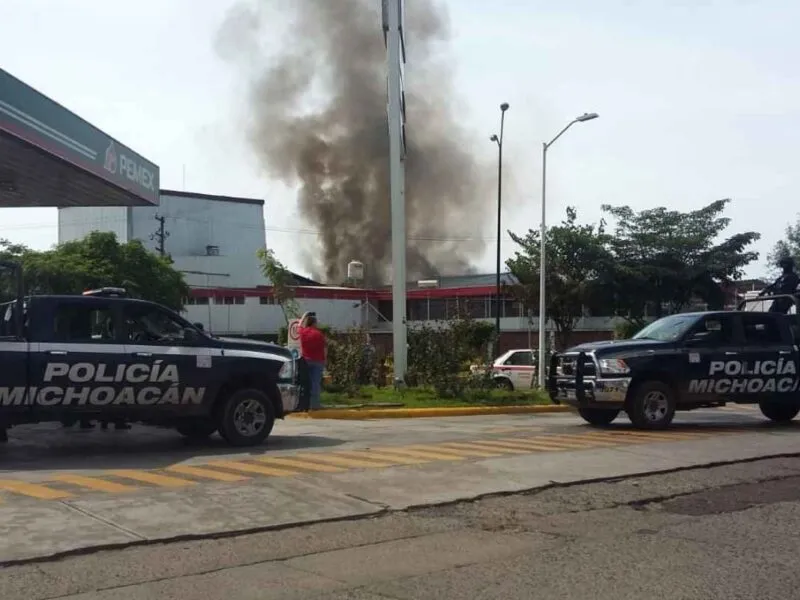 El devastador incendio en la fábrica Marves de Uruapan dejó importantes daños, empleados afectados; autoridades investigan causas del suceso