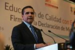 Silvano Aureoles califica de vándalos a maestros de la CNTE en Michoacán