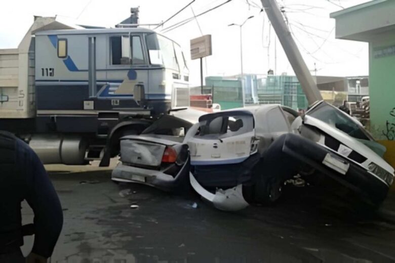 Accidente múltiple en Zitácuaro: incendio y siete lesionados