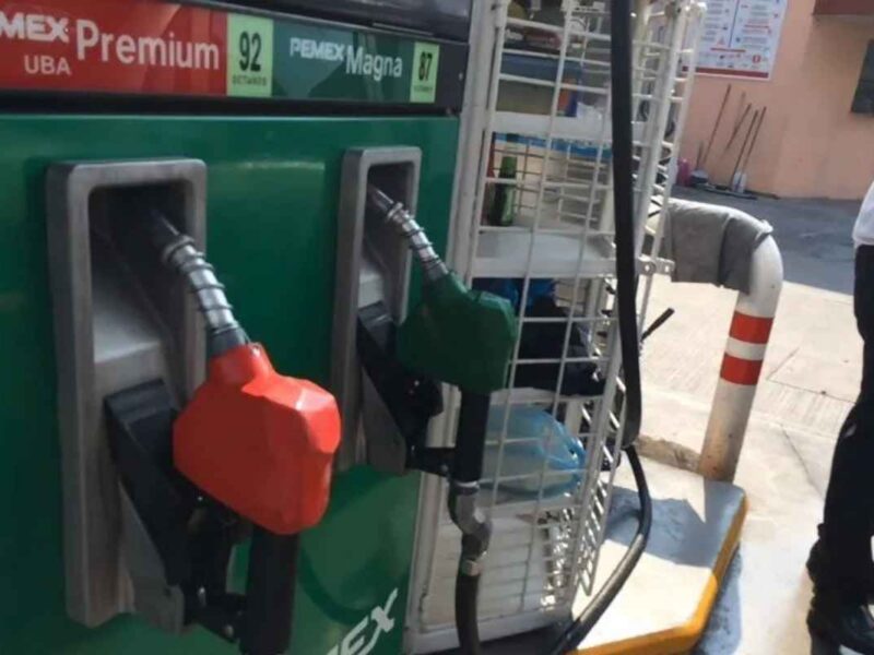 La SHCP informó que el precio de la gasolina Premium subirá ocho centavos en junio de 2016, mientras que la Magna y el diésel seguirán sin cambios respecto a mayo