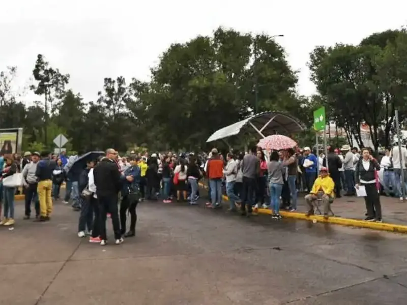 Docentes de la CNTE se reúnen en las salidas de la ciudad de Morelia para marchar hacia el Centro Histórico pese a operativo de seguridad 1