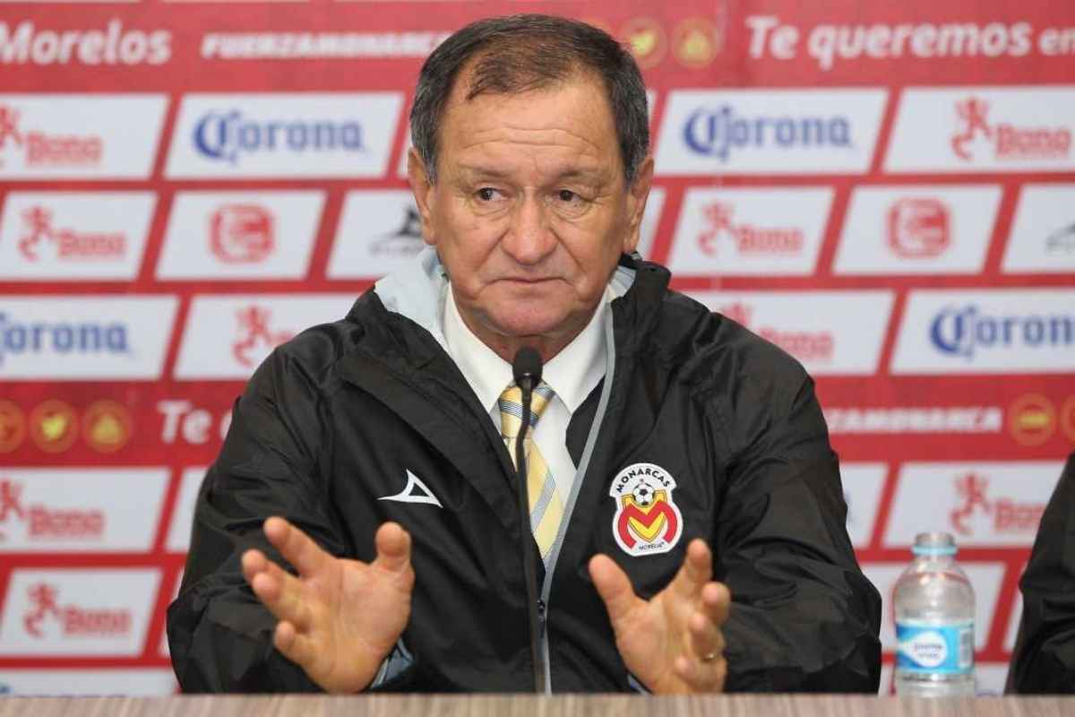 Enrique Meza afirma que Monarcas Morelia no parte como favorito ante Jaguares: Reconoce respeto por Cardozo, habla de su salud y su compromiso con el fútbol mexicano