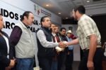Acepta Gobernador de Michoacán que hizo campaña con acusado de asesinar a 10