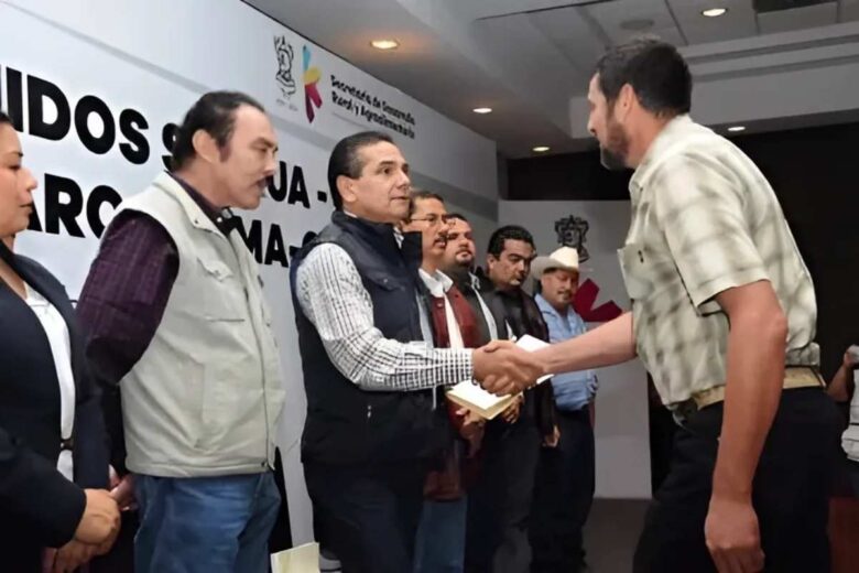 El gobernador Silvano Aureoles revela haber coincidido en campaña con Juan Carlos Arreygue, alcalde acusado de asesinar a 10 y vinculado a cárteles criminales