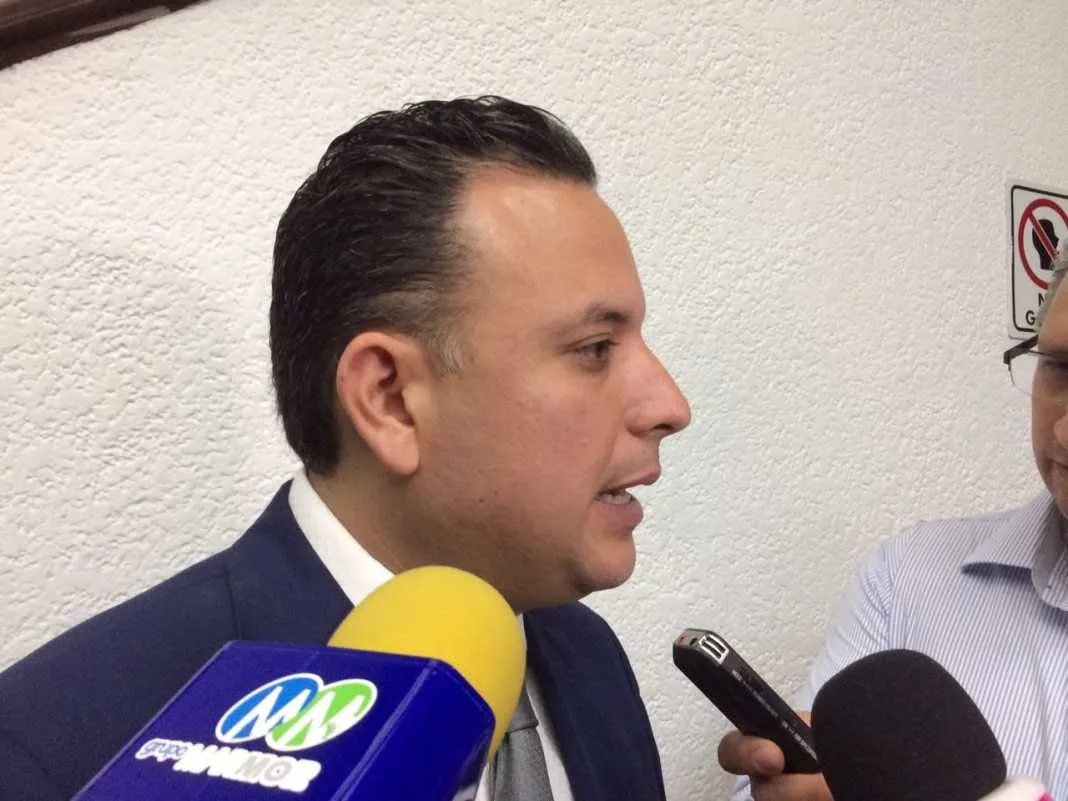 Quintana sumaría a Barragán y Eduardo Martínez a su candidatura