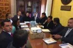 Rector de la UMSNH presenta avances ante el Congreso; diputados niegan que solicite más recursos