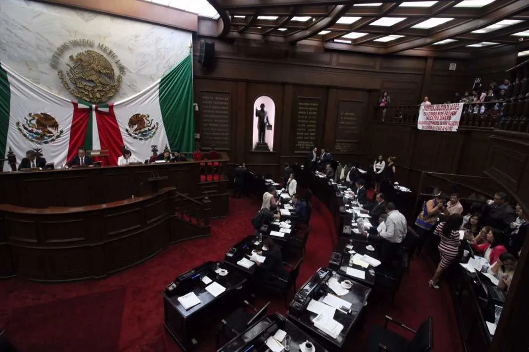 Sostiene PRD Michoacán respaldo a Morón en el Senado