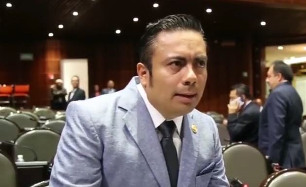 Alcalde de Zitácuaro viola libertad de expresión: Noé Bernardino