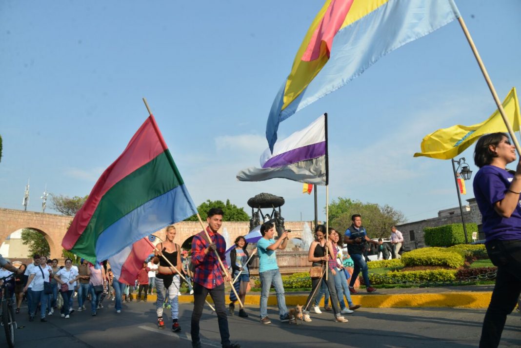 La comunidad LGBTTIQ celebra el "Día Internacional del Orgullo Gay"