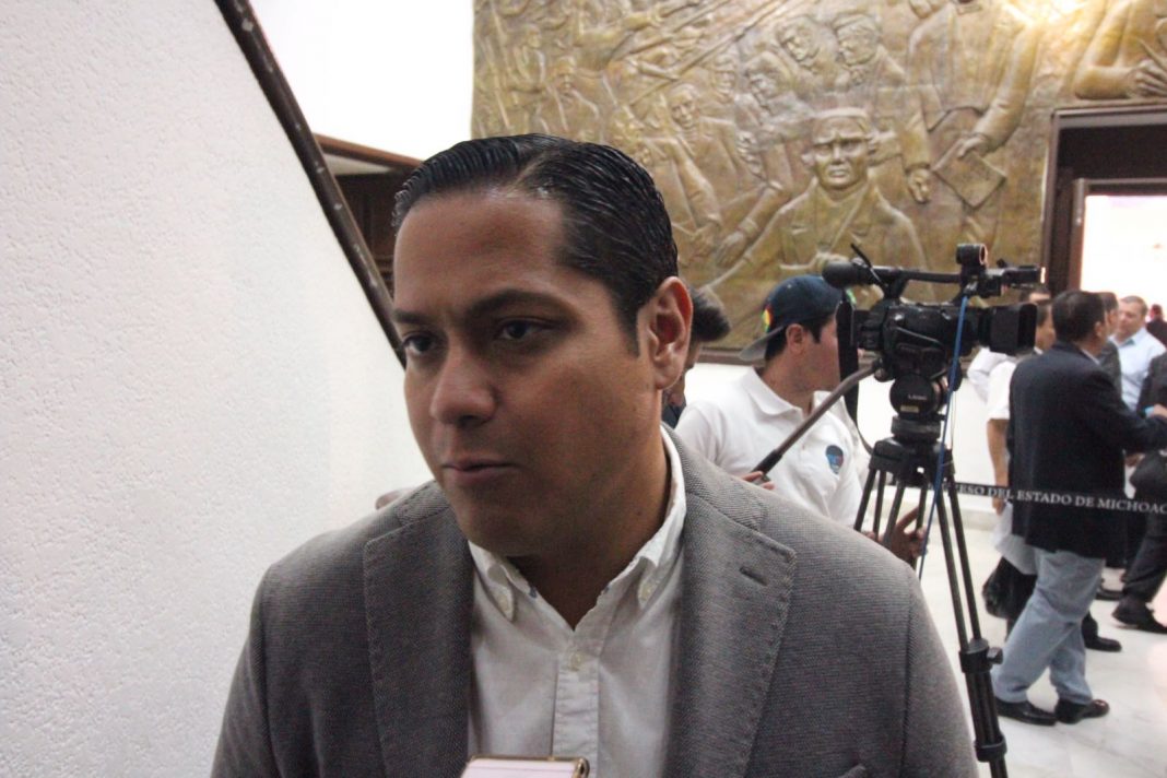 Llama Daniel Moncada a la prudencia a gobierno y CNTE