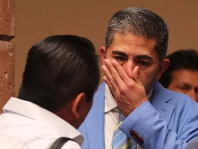 Juan Carlos Campos Ponce, exalcalde de Zitácuaro, aceptó haber incurrido en nepotismo al contratar a su cuñado, aunque lo justificó como una práctica común en los municipios