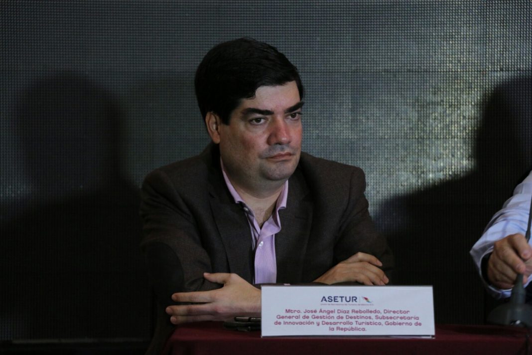 José Ángel Díaz Rebolledo expone el avance del estado en turismo