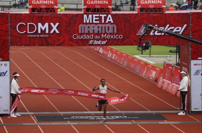 Etíope Fikadu Kedebe ganó Maratón CDMX Etíope Fikadu Kedebe ganó Maratón CDMX