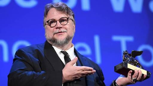 Muere el padre de Guillermo del Toro