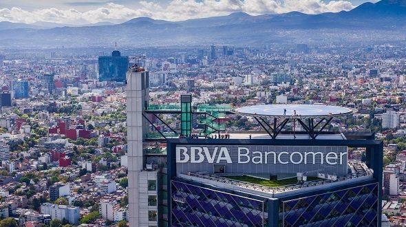 Reportan fallas en servicios de BBVA