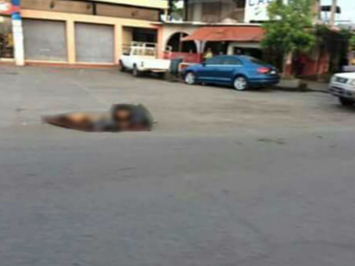Encuentran 4 cuerpos desmembrados en Uruapan, Michoacán, dejaron narcomensaje Encuentran 4 cuerpos desmembrados en Uruapan, Michoacán, dejaron narcomensaje