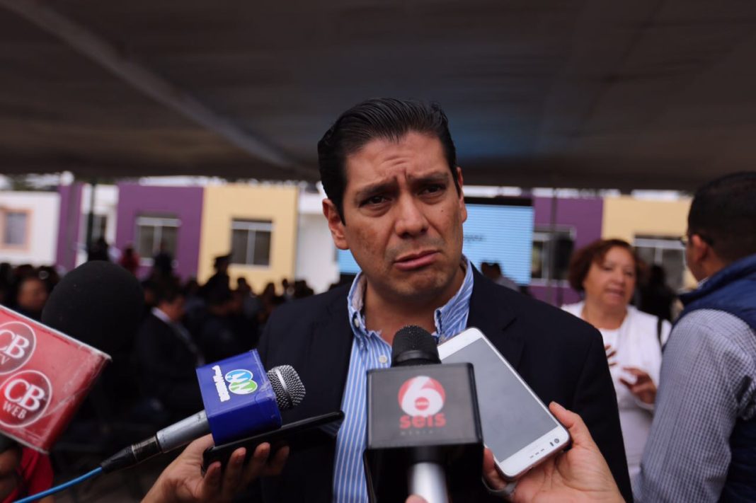 Alfonso tendría que dejar presidencia para reelección