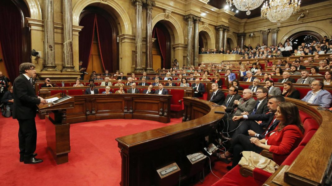 Otorgan libertad al ex presidente de Cataluña