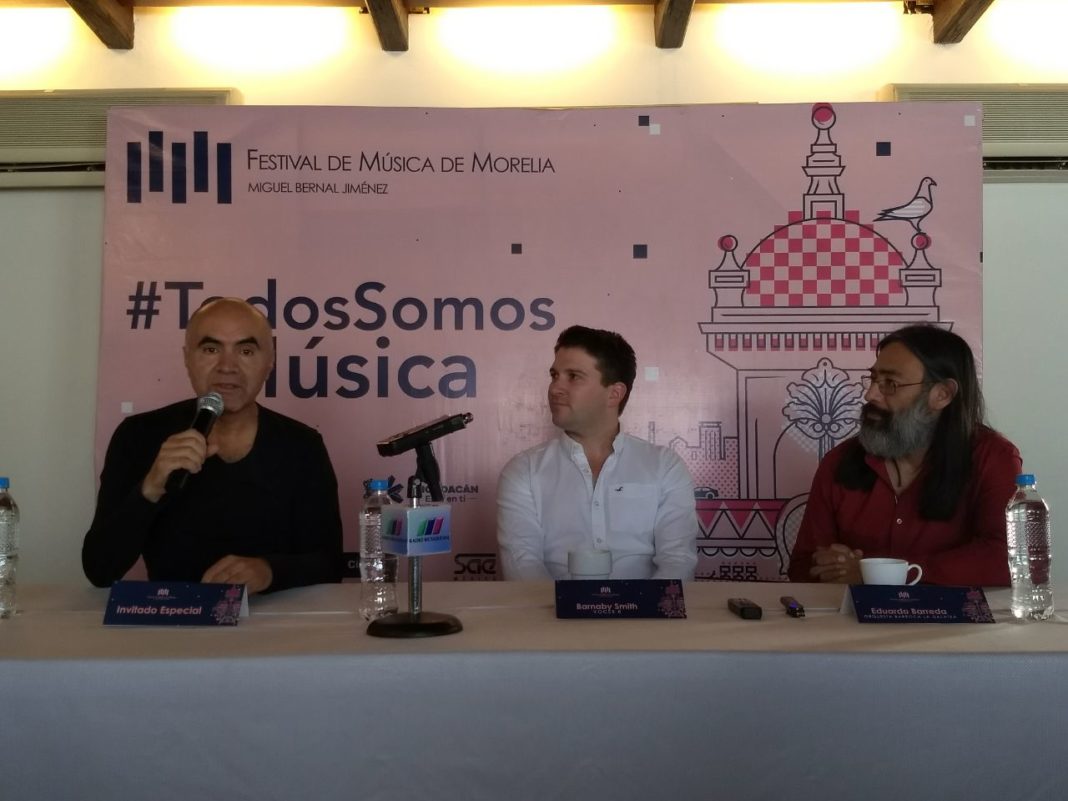 voces 8 se unen con la Orquesta