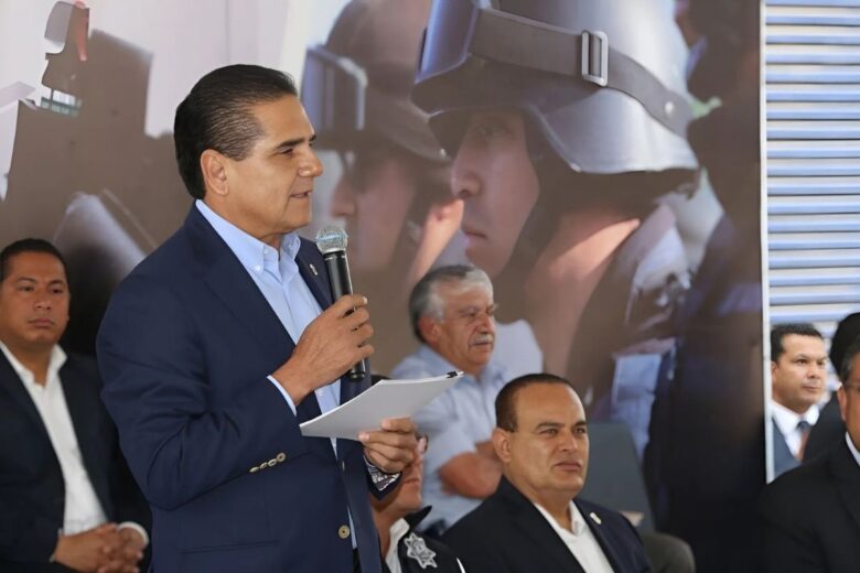 El gobernador Silvano Aureoles destaca que la UMSNH no es un barril sin fondo y llama a enfocar los recursos en resolver la crisis financiera y necesidades de la universidad