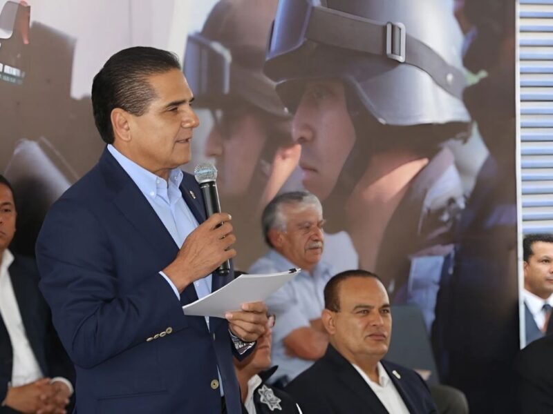 El gobernador Silvano Aureoles destaca que la UMSNH no es un barril sin fondo y llama a enfocar los recursos en resolver la crisis financiera y necesidades de la universidad