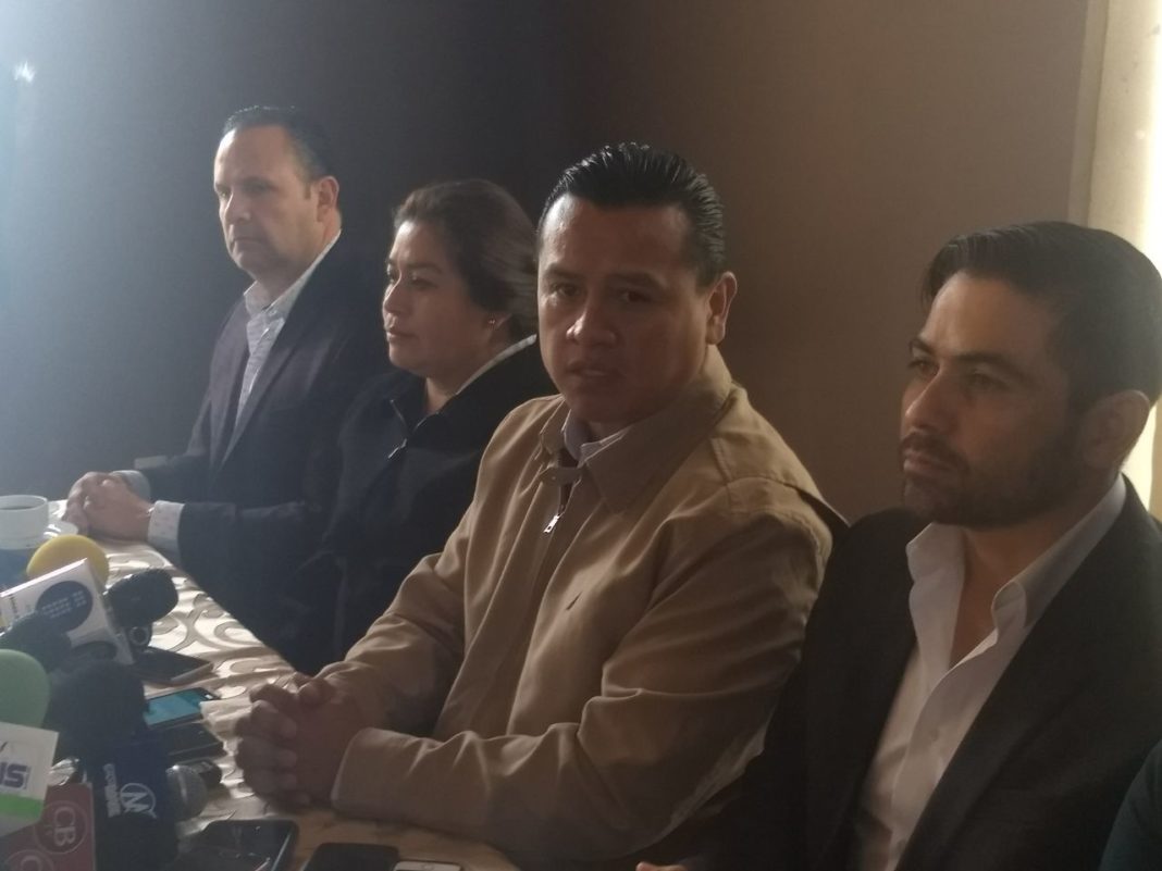 Torres Piña expone su aspiranción al Senado del PRD