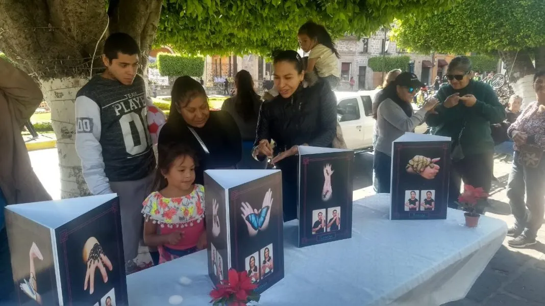 exposición de Marilú Bello