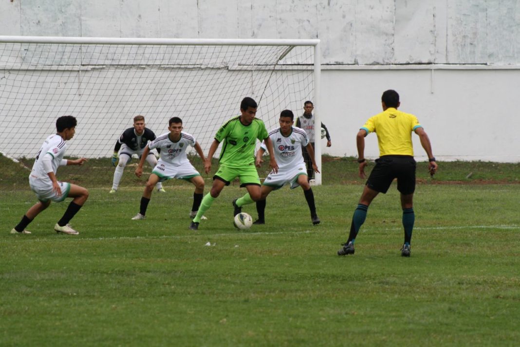 Le ganan Aguacateros al Atlético Valladolid