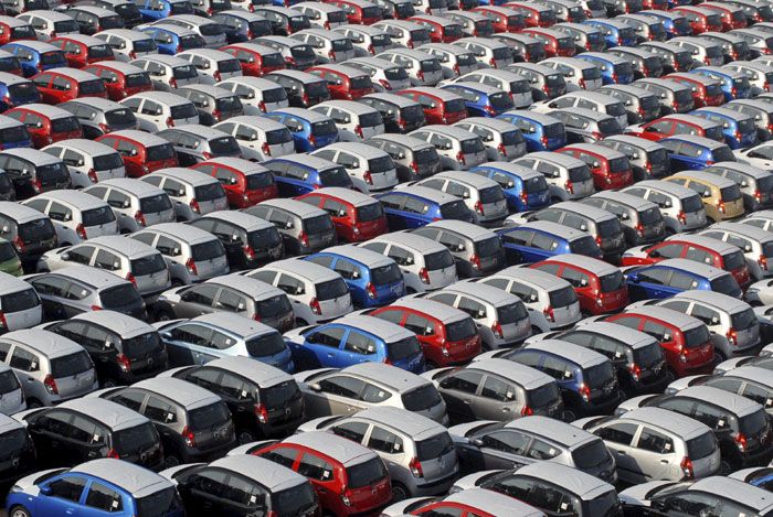 Baja venta de automóviles en el país