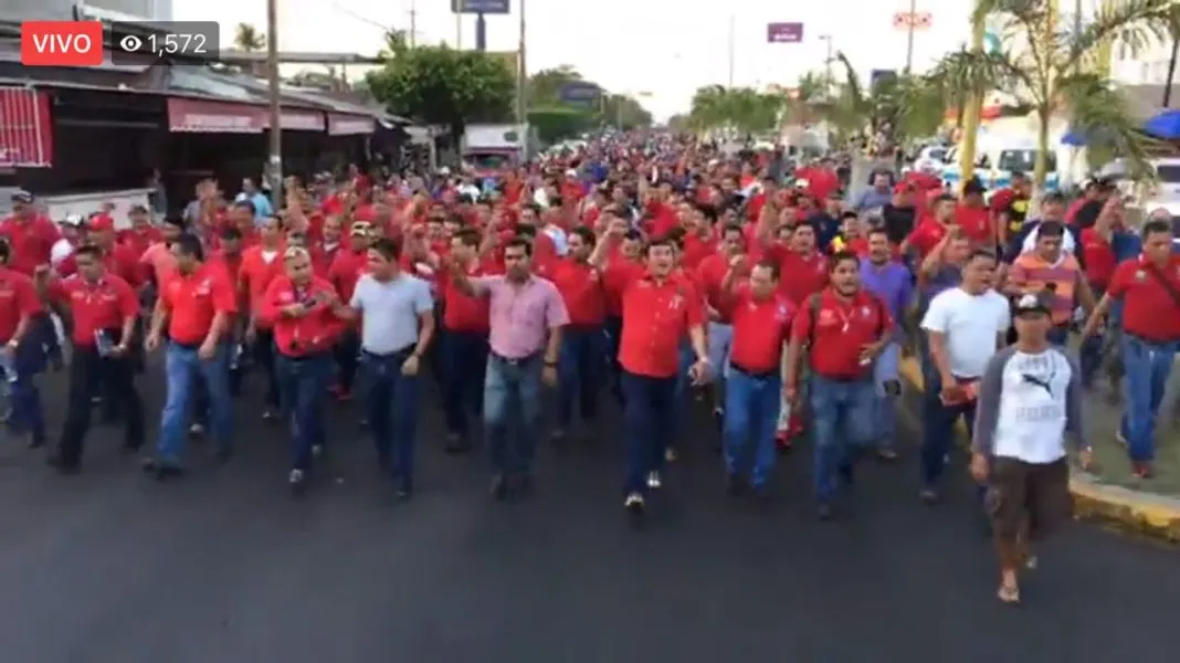 Mineros se suman a manifestación de la CNTE