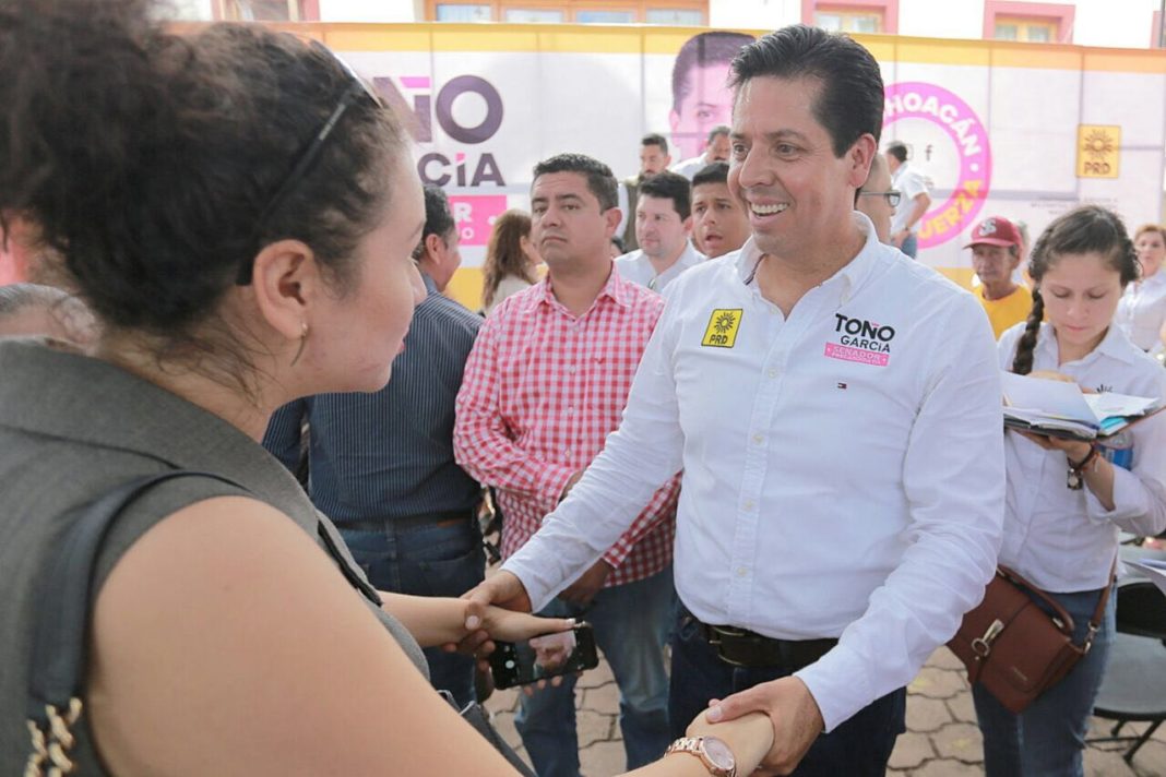 Se compromete Toño García con Tierra Caliente