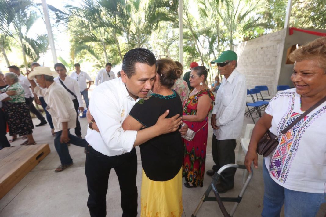 Torres Piña lamenta la situación de los adultos mayores