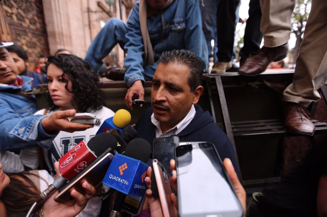 CNTE pide a Silvano destitución de Frutis de la SEE