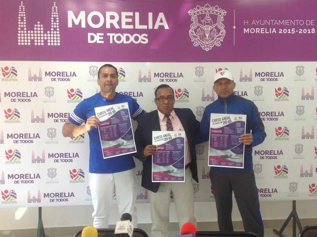 El IMDE presentó el calendario para las clases de natación en Morelia