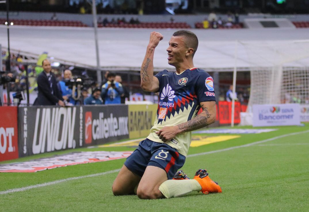 América voló alto