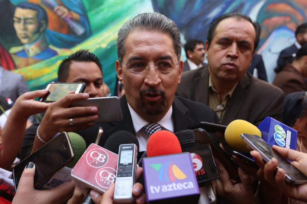 No vamos a aceptar ninguna medida unilateral: rector