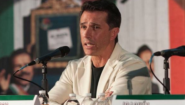 Sergio Mayer niega haber cobrado regalías de José José