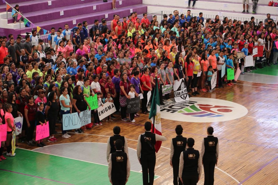 Arrancó torneo de voleibol en Morelia