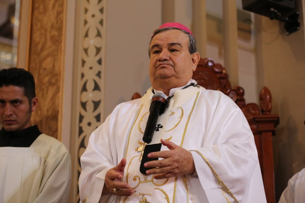 Pide arzobispo a candidatos respetar días Santos