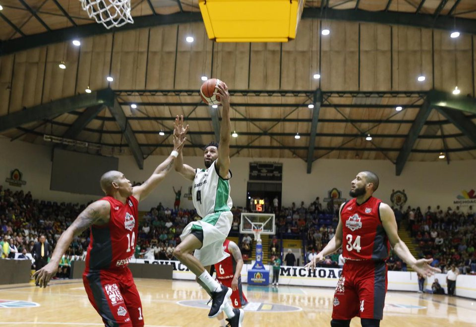 En triple tiempo extra Aguacateros avanza a semifinales