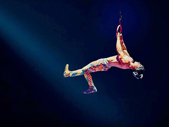 Acróbata del Cirque du Soleil muere al caer en pleno acto