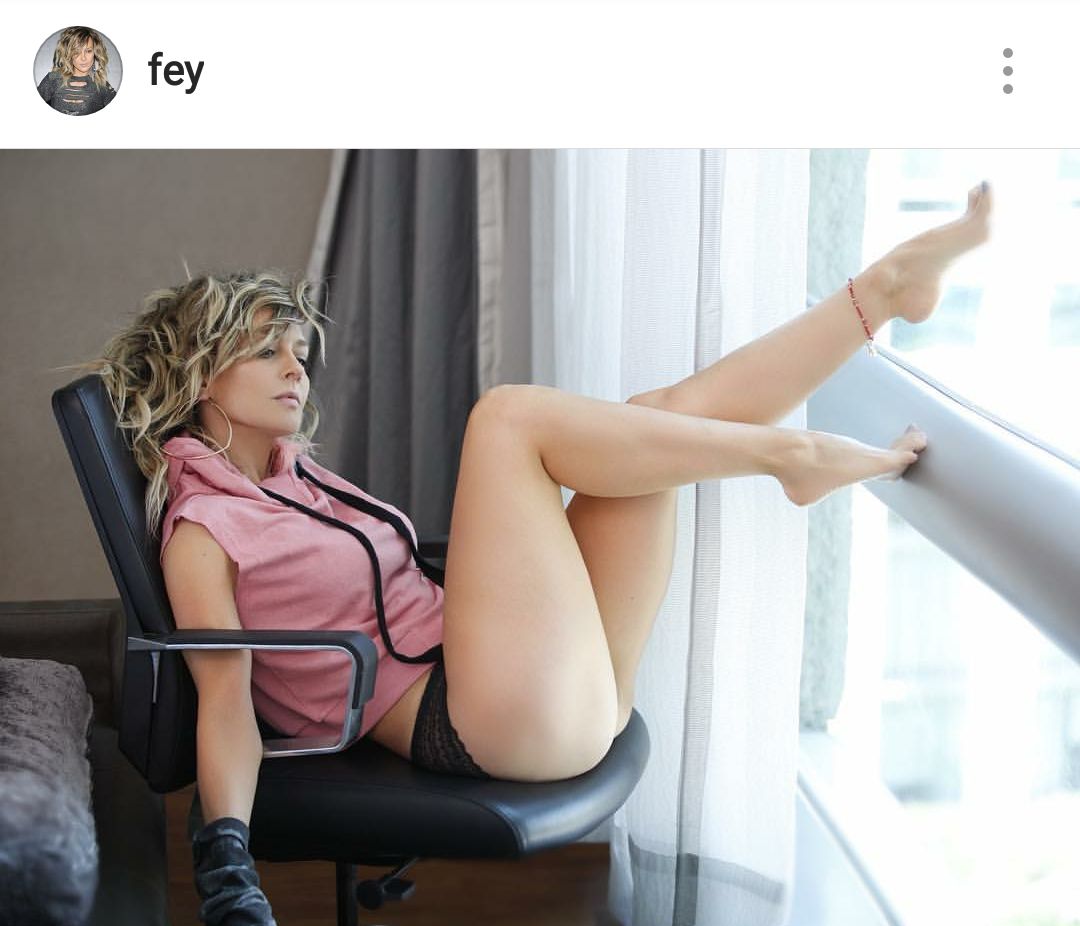 Fey vuelve a encender Instagram