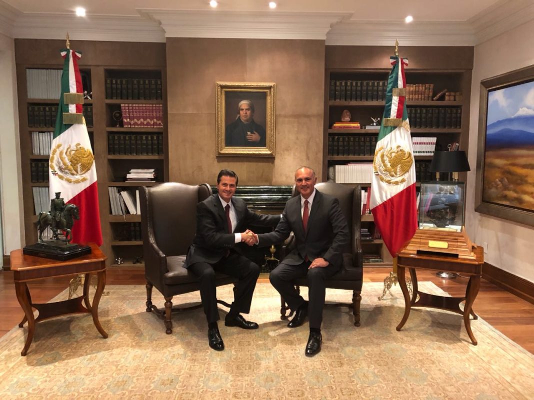 EPN recibió la renuncia de Calzada Ruviroza a la Sagarpa