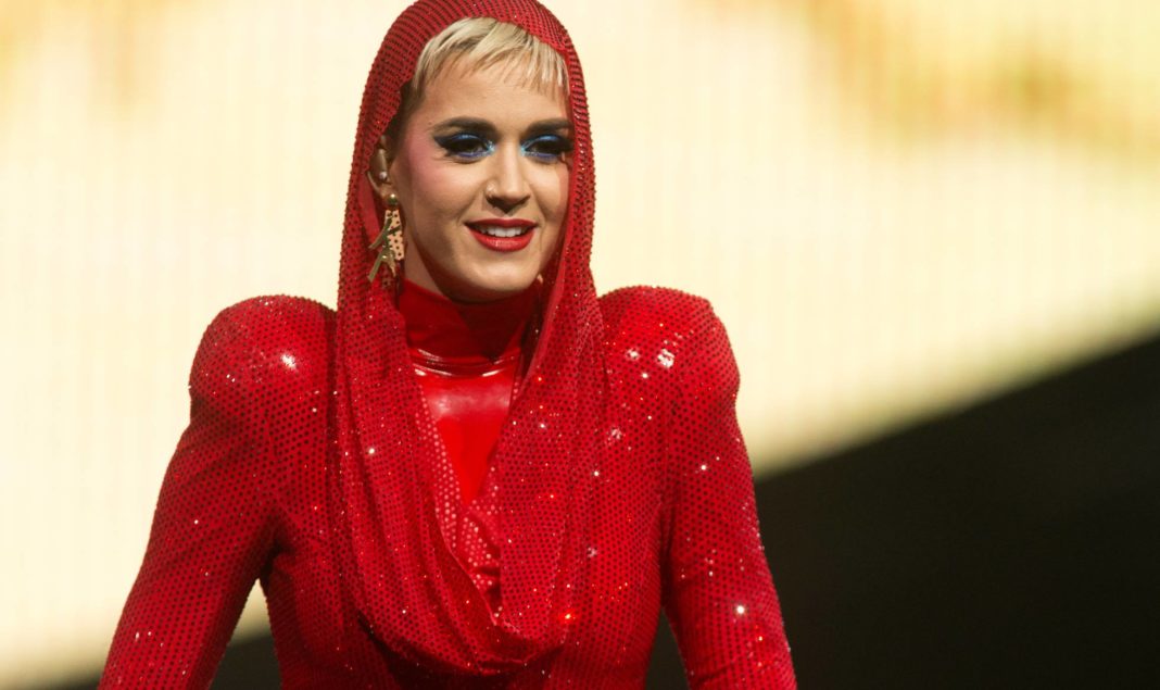 Katy Perry generó polémica en Barcelona