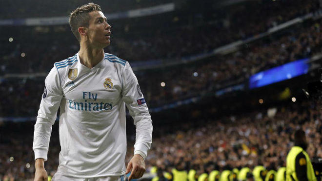 Real Madrid avanza a semifinales con ayuda arbitral