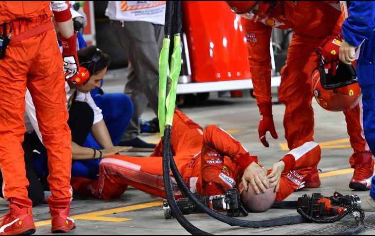 Raikkonen arrolla a mecánico en GP de Bahréin