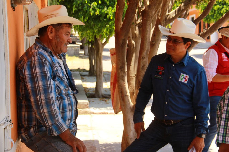 Toño Sosa ratifica su compromiso con el campo, “la fortaleza de Michoacán”