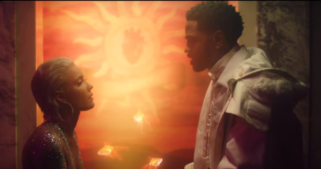 Halsey y Big Sean dan a conocer el videoclip "Alone"