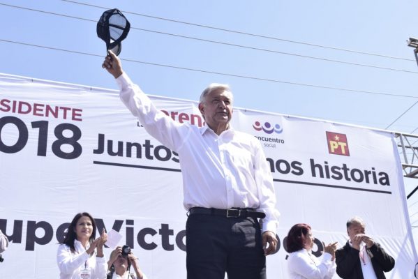 No voy a marearme con el cargo, con el poder: AMLO