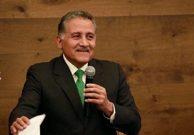 El líder de la CNOP afirmó que no puede arriesgarse el futuro de México conpropuestas temerarias y políticas erráticas.
